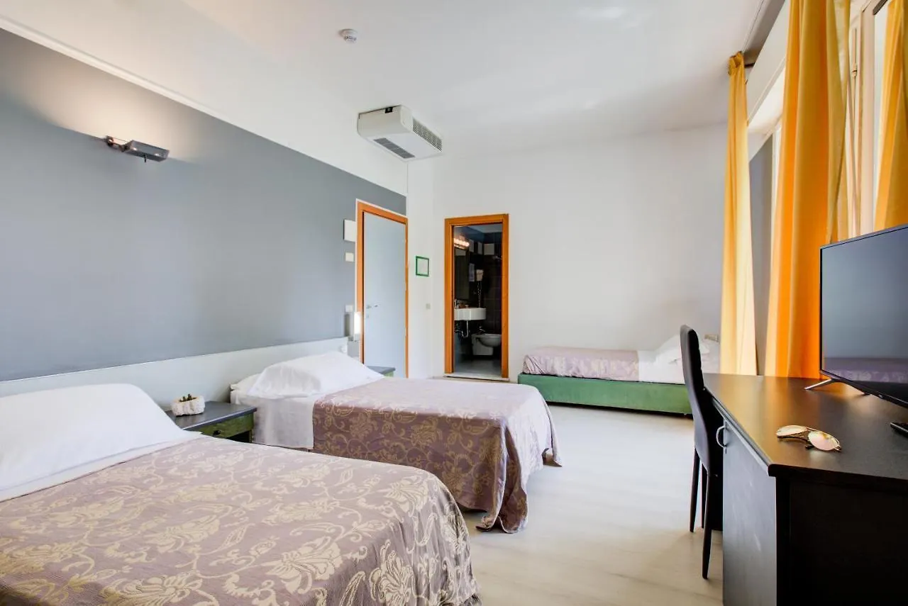 ***  Hotel Ivano Rimini Italien