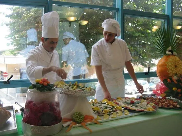 Hotel Ivano Rimini 3*,  Italy